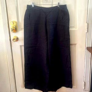 Poetry, black, wide leg, linen trousers. Side zip. Slit pockets. US size 12.